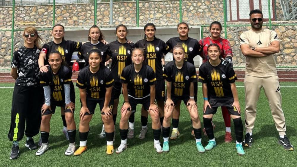 Adil Sani Konukoğlu Spor Lisesi öğrencileri Türkiye finallerinde